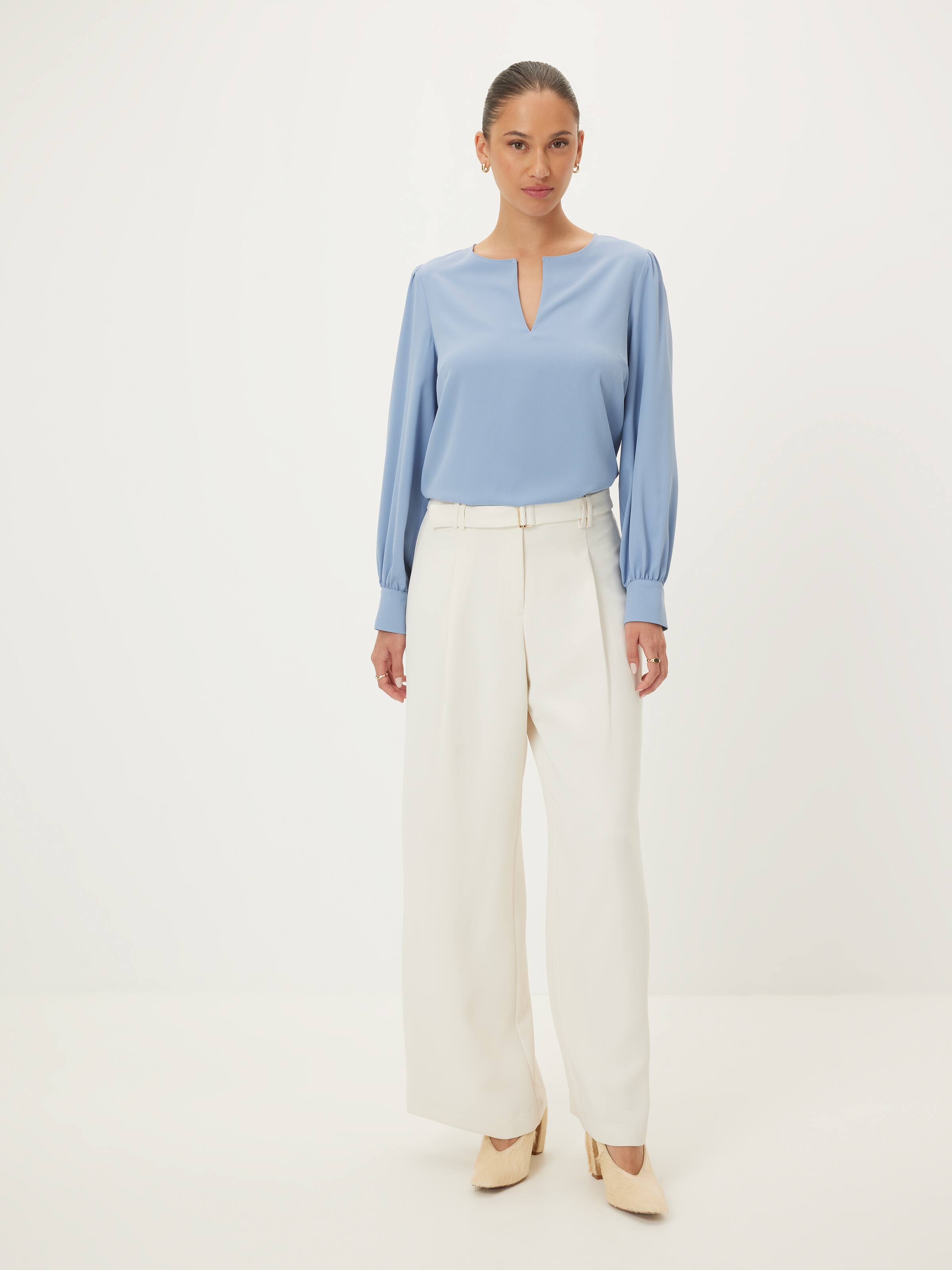 Seattle Long Sleeve Shell Top