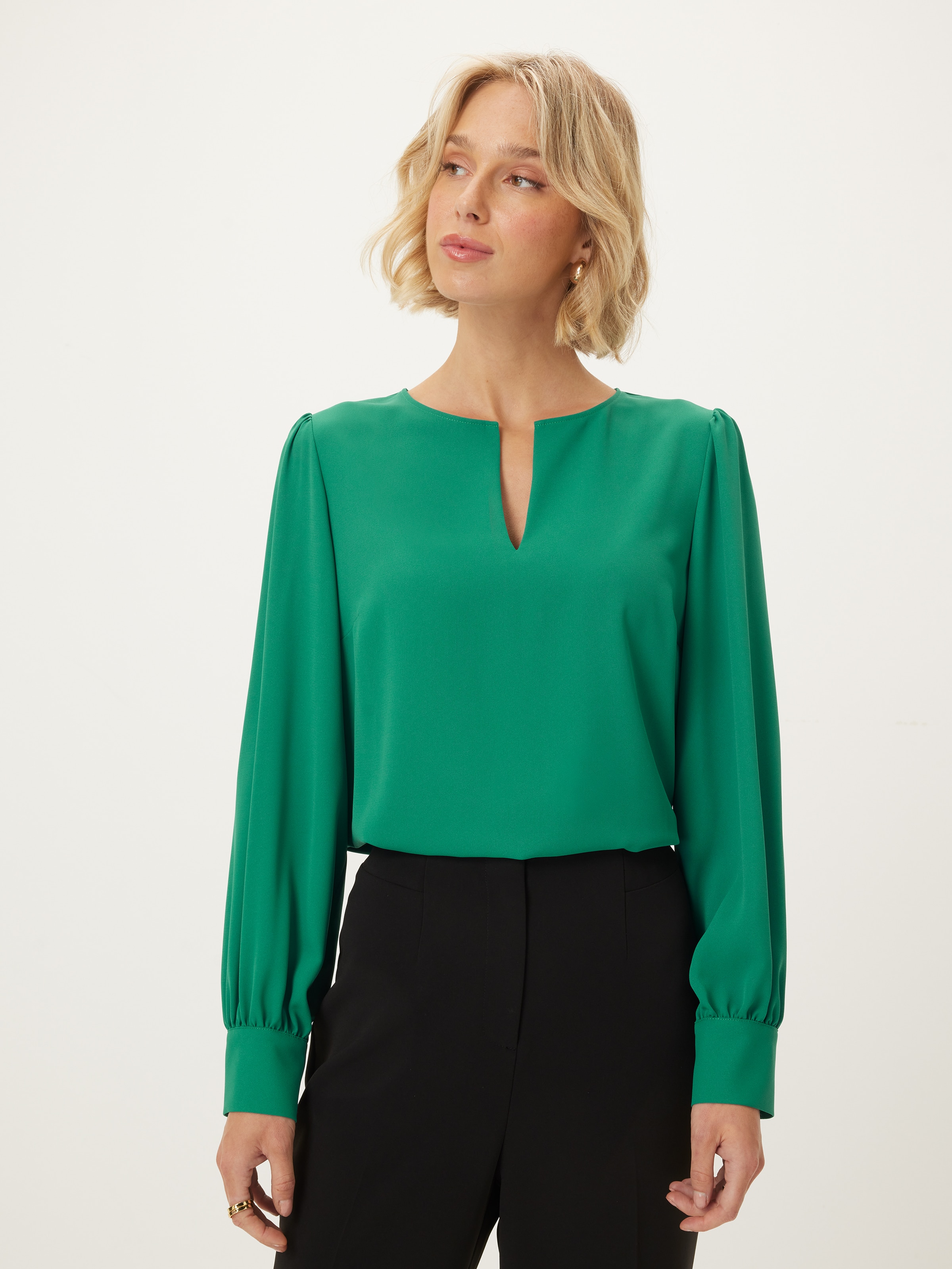 Seattle Long Sleeve Shell Top