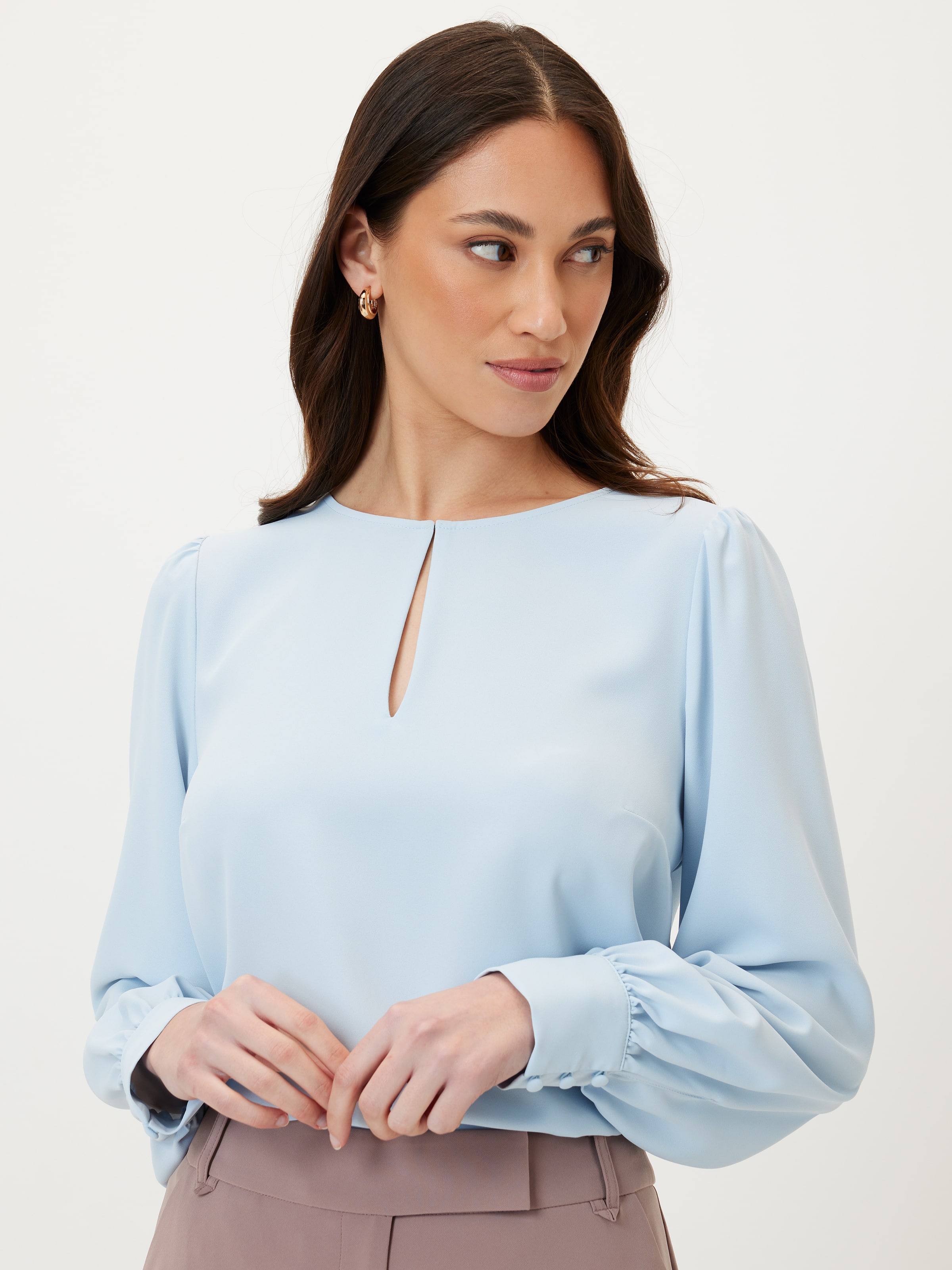Seattle Long Sleeve Shell Top