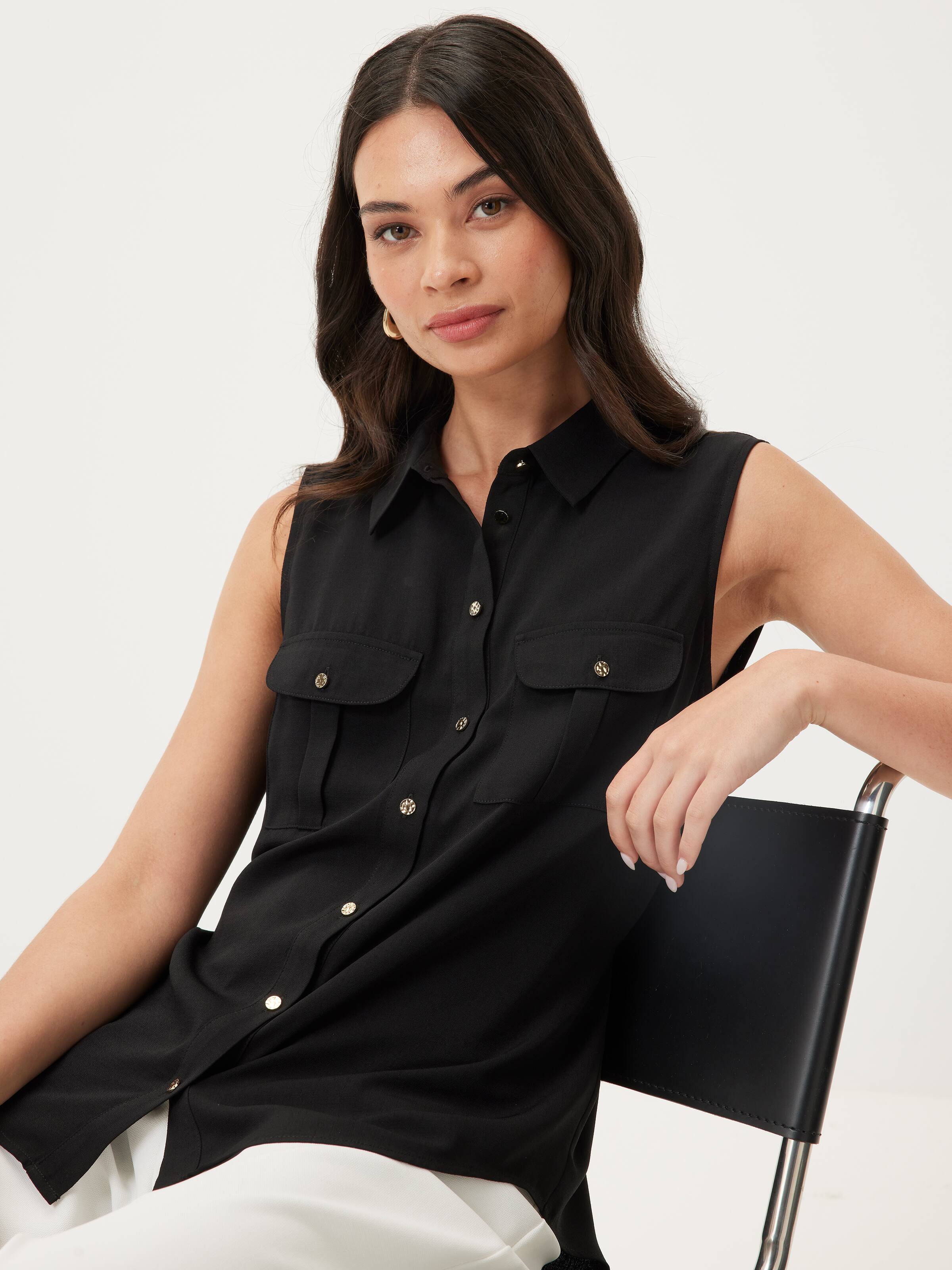 Jade Sleeveless Shirt