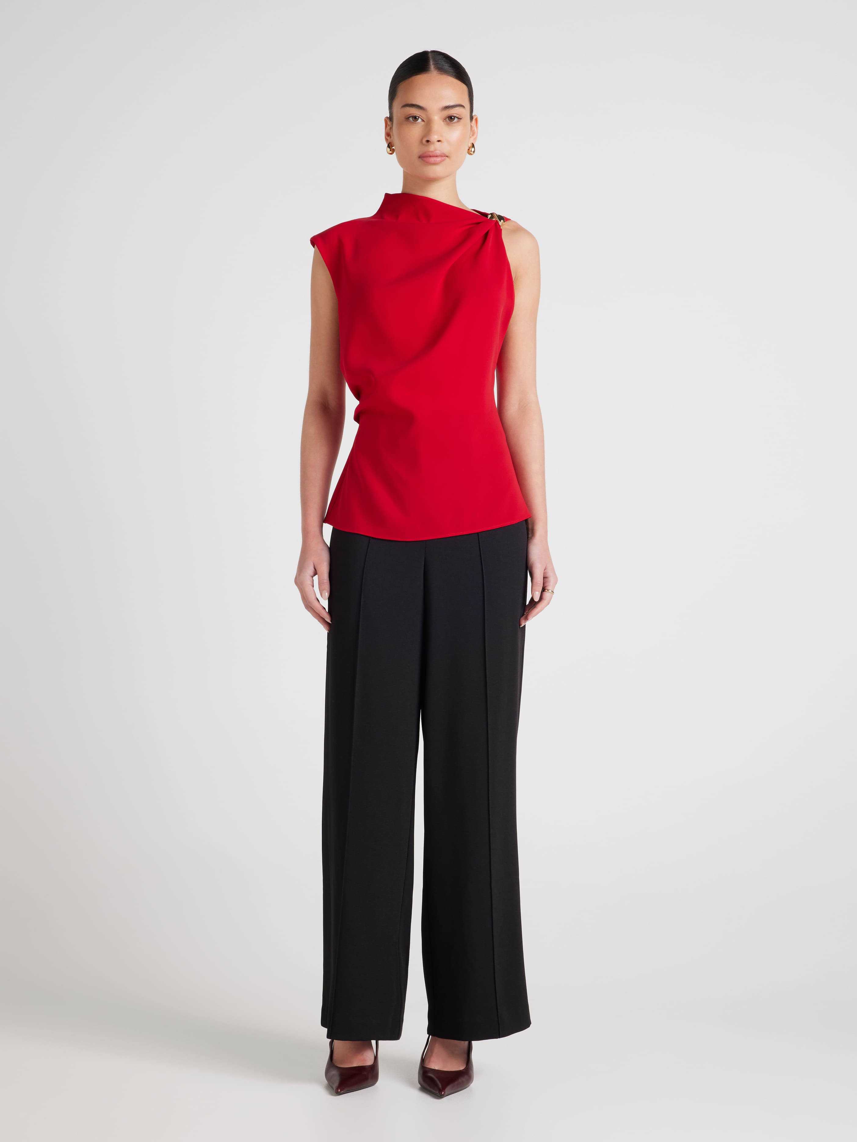 Dallas Hardware Detail Top