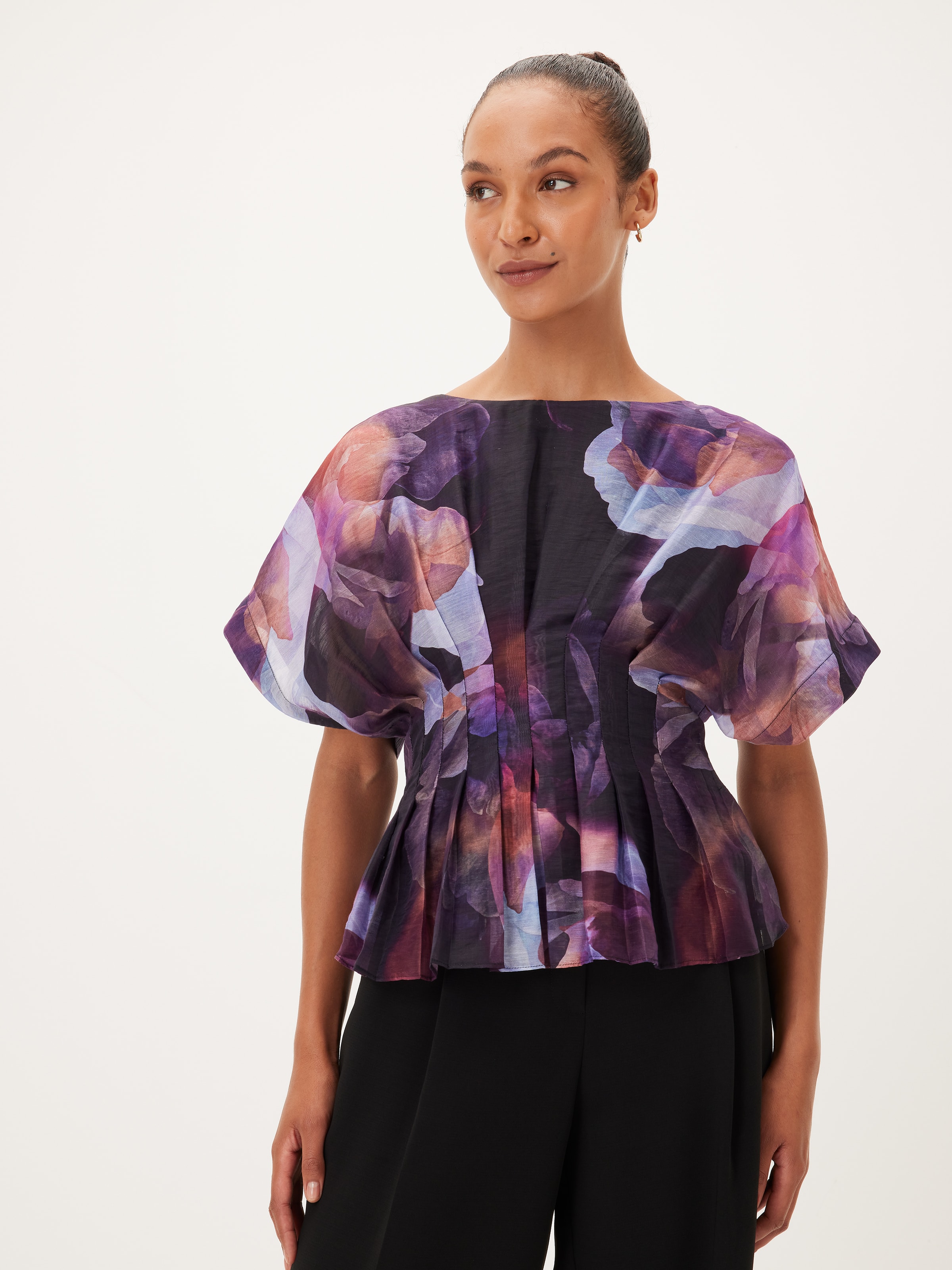 Molly Cinch Waist Top