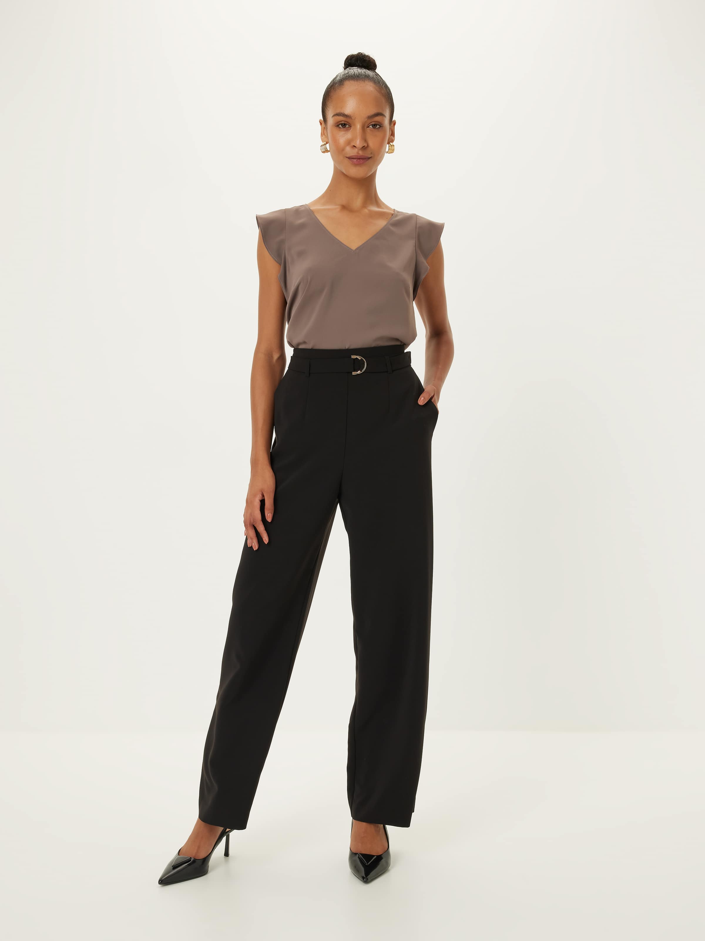 Carrie Core V-Neck Top