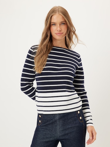 Contrast Stripe Knit Top                                                                                                        
