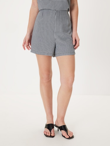 Sally Structured Short                                                                                                          