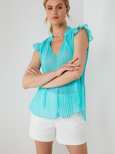 Pleated Sleeveless Top                                                                                                          