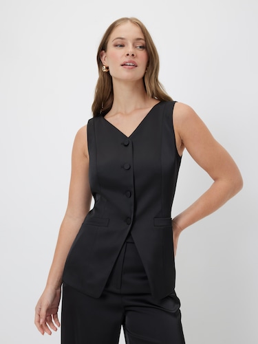 Cupids Bow Satin Vest                                                                                                           