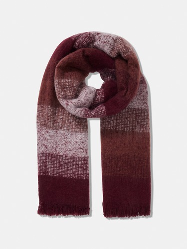 Gradient Stripe Scarf                                                                                                           
