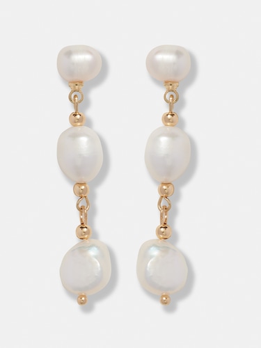 Maeve Freshwater Pearl Earring                                                                                                  