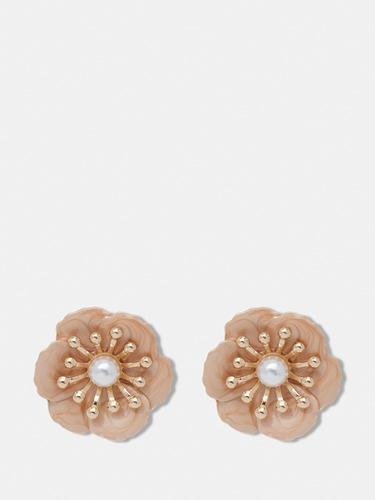 Floral Stud Earrings                                                                                                            