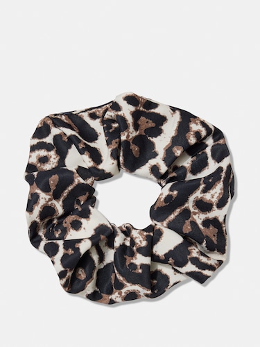 Leopard Print Scrunchie                                                                                                         