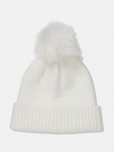 Ribbed Pom Pom Beanie                                                                                                           