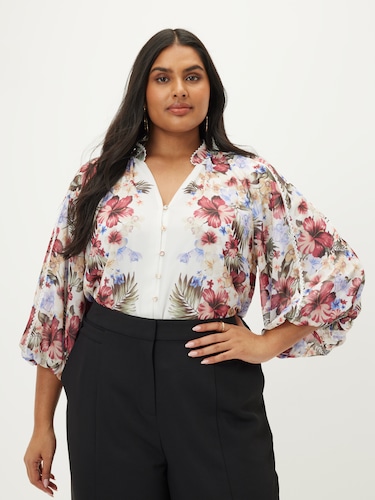 Curve Pippa 3/4 Sleeve Blouse                                                                                                   