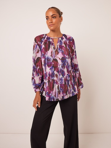 Pleated Flowy Blouse                                                                                                            