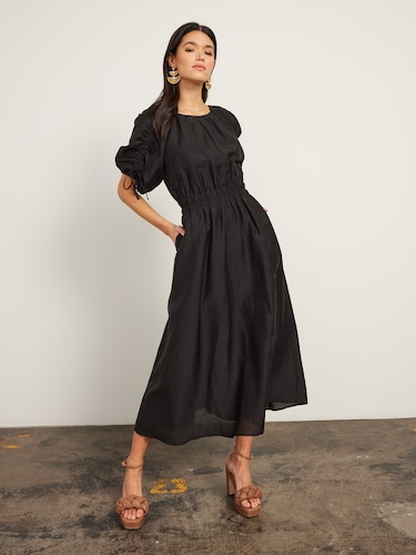 Cassie Midi Dress                                                                                                               