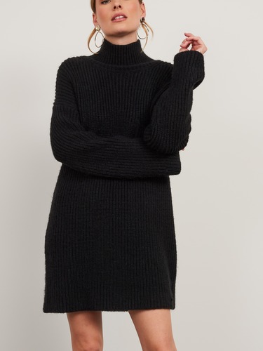 Vesper Jumper Dress                                                                                                             