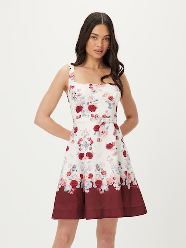 Freya Short Dress                                                                                                               