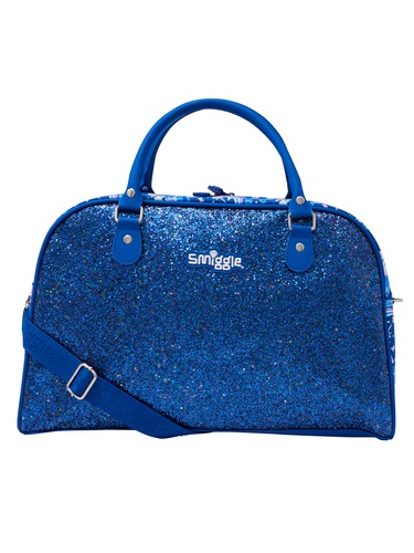 Away weekender bag